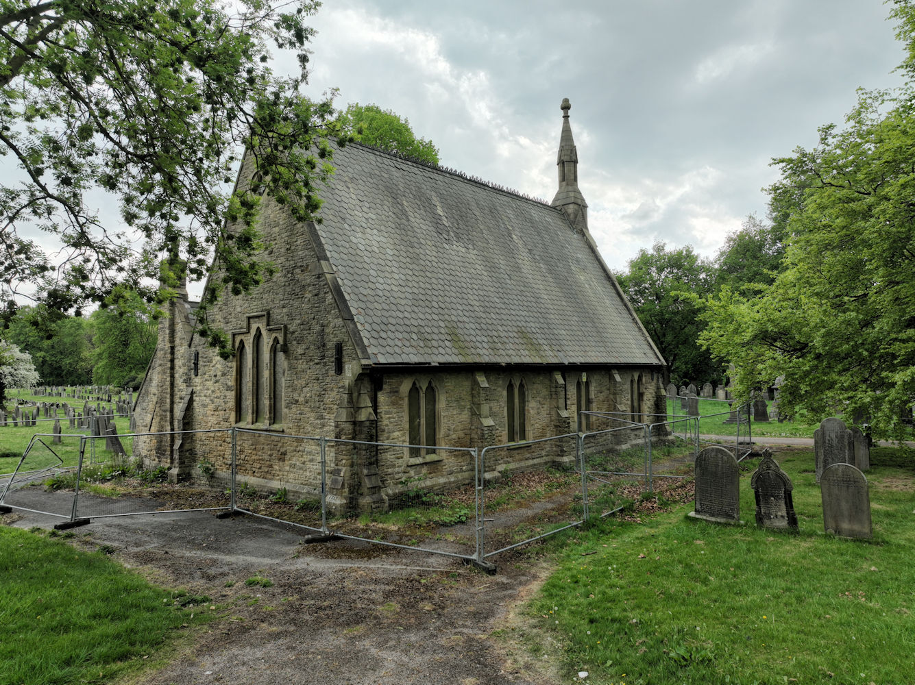 Church of England Chapel Tonge Cemetery , Tonge Fold — photograph 1