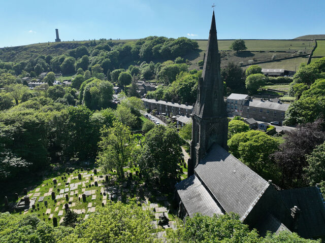 Emmanuel Church Holcombe, Holcombe